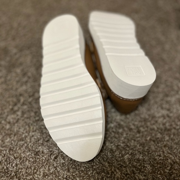 Time and Tru Chain Comfort Loafers | Womens 11 - Picture 6 of 6